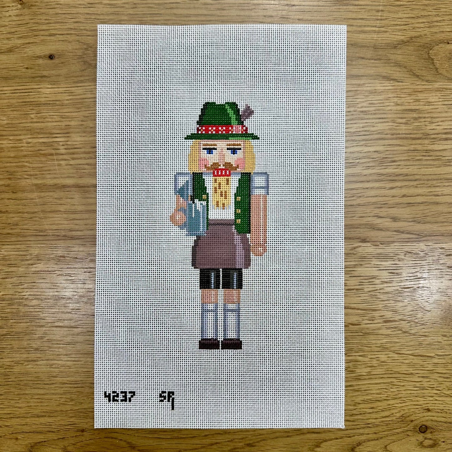 Beermeister Nutcracker 6.5" SR4237