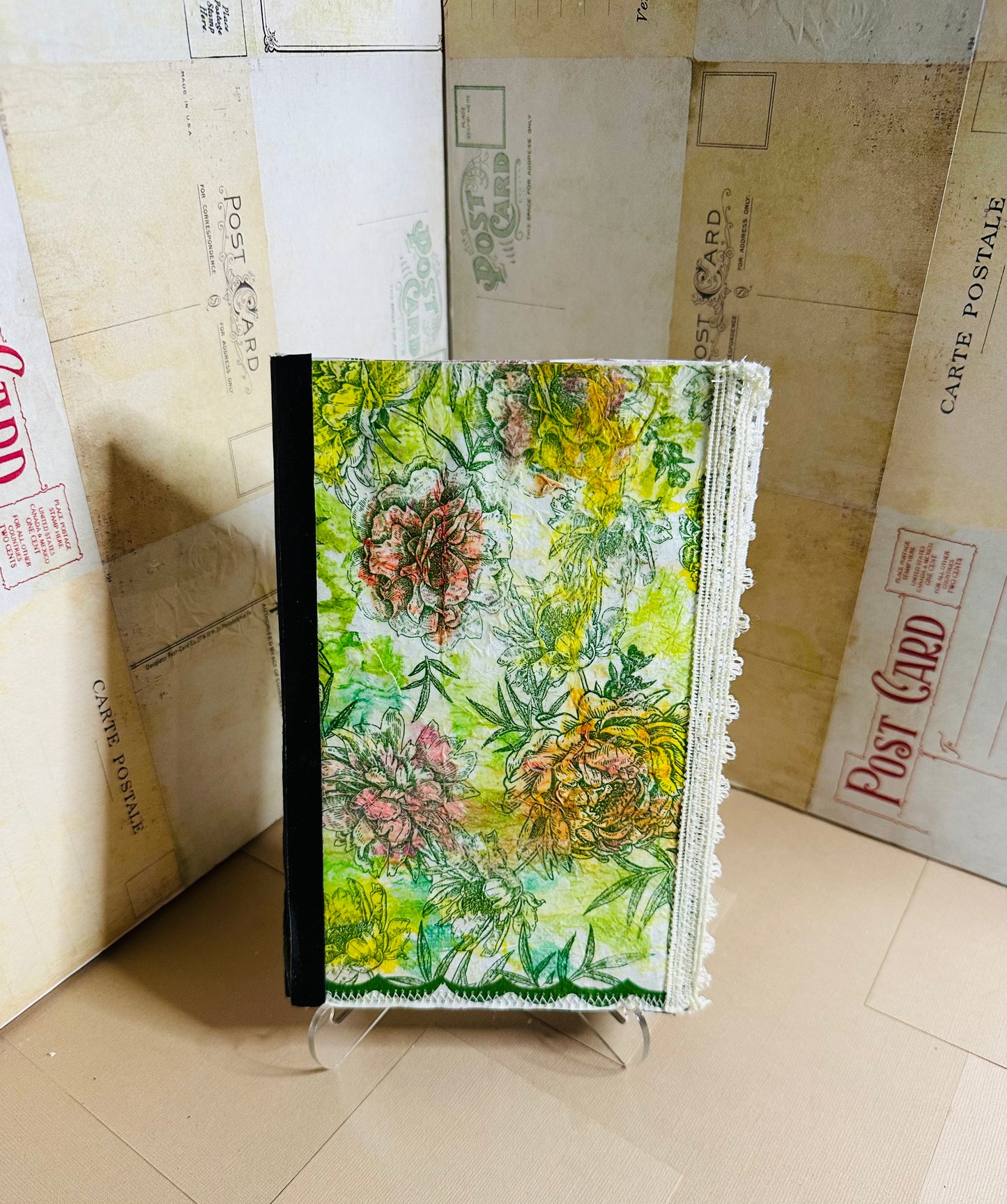 Lace Detailed Junk Journal