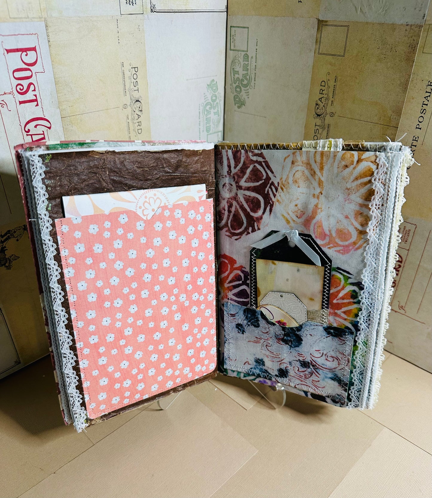 Lace Detailed Junk Journal