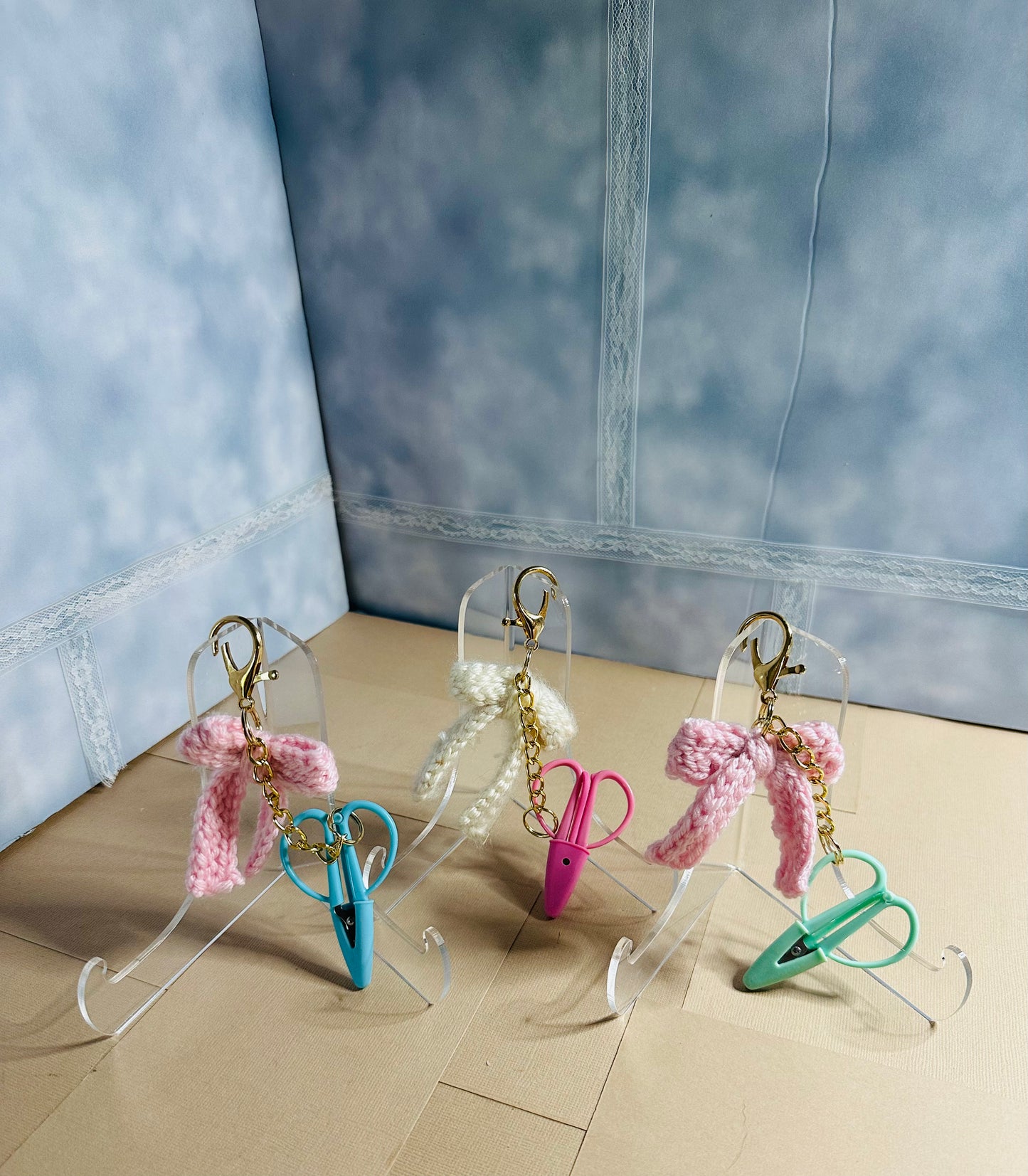 Snip-It Bow Keychain