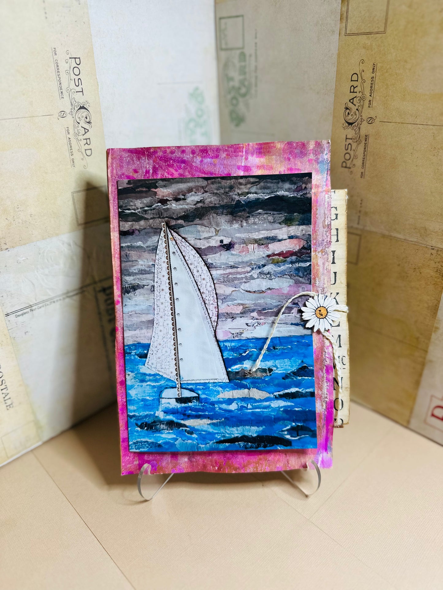 Mail/Postcard Holder