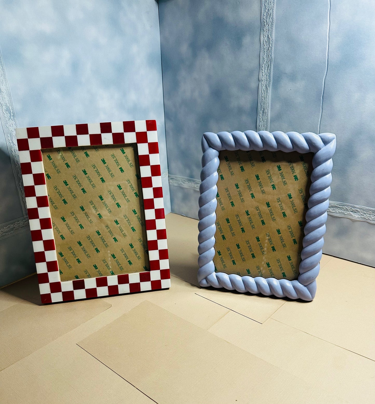 Self Finishing Needlepoint Frame 5x7"